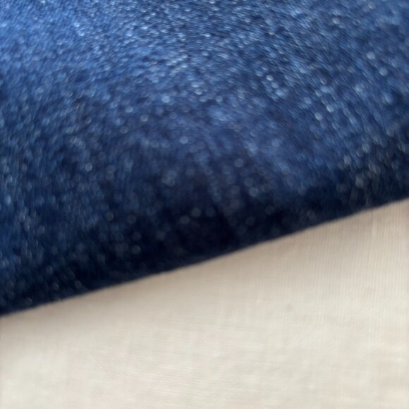 Old Navy High Rise Barrel Leg Jeans - Picture 3 of 9